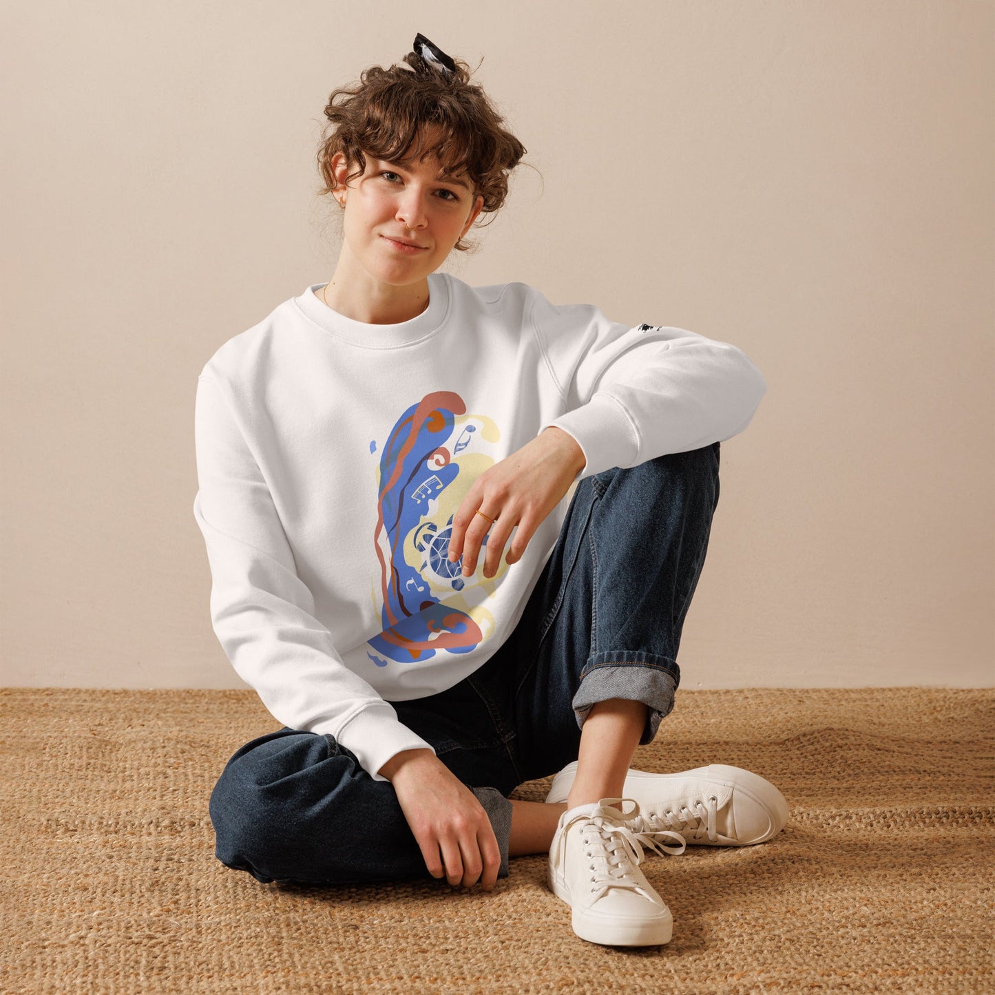 sweatshirt